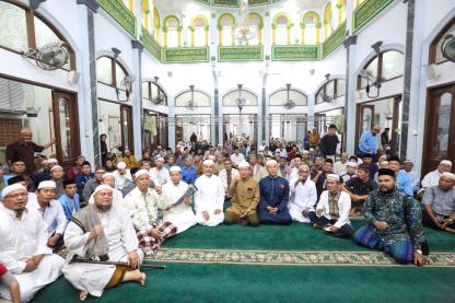 Hadiri Subuh Berjemaah dan Pasar SayurGratis,Musa Rajekshah Minta AnakMuda Ramaikan Masjid